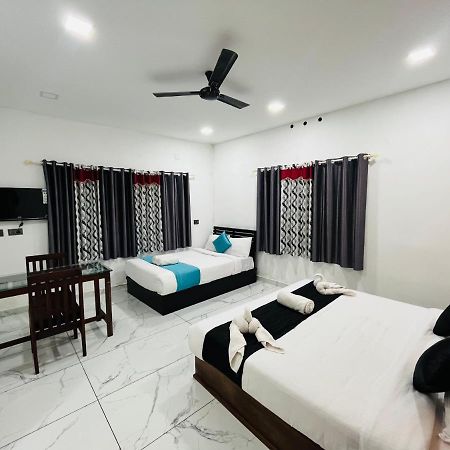 Hotel The Mountcourt Munnar Exteriér fotografie